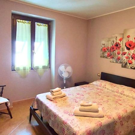 Sette33 Appartamento Centrale Con Terrazzo 2 Camere Vicino Al Centro Storico E Spiagge, Servito Da Negozi E Trasporti Alghero Exterior foto
